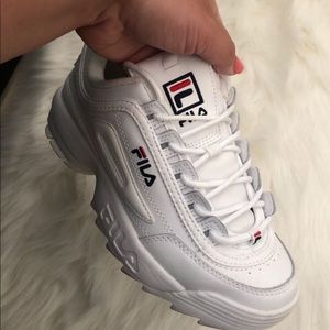 Like New Authentic Fila sneakers size 8